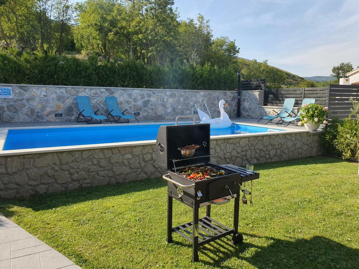 Villa Kos Lupoglav  Værelse billede